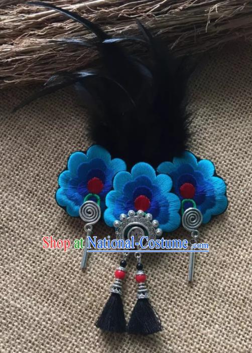 Chinese Traditional Ethnic Embroidered Brooch Accessories Nationality Black Feather Breastpin for Women