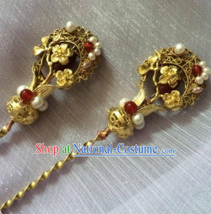 Chinese Traditional Ancient Princess Golden Plum Hairpins Court Hair Accessories for Women