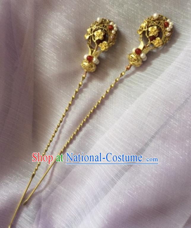 Chinese Traditional Ancient Princess Golden Plum Hairpins Court Hair Accessories for Women