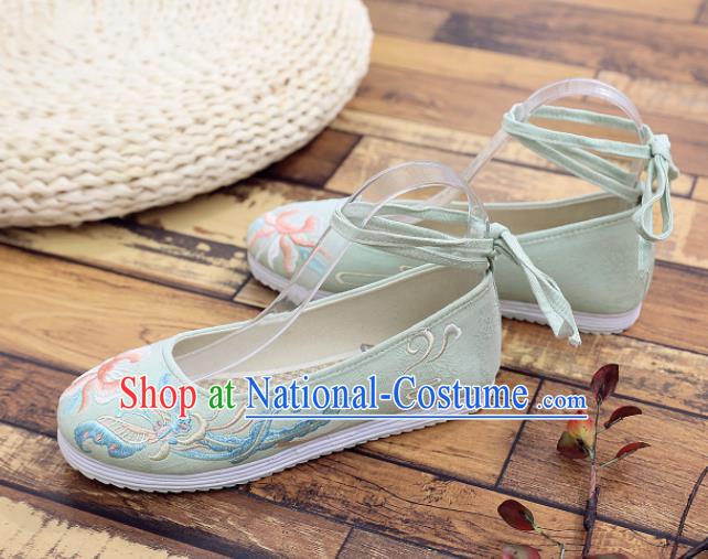 Traditional Chinese Handmade Embroidered Butterfly Green Shoes National Cloth Shoes for Women