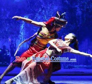 Chinese The Romantic Show of Sanya Stage Performance Ethnic Dance Costumes and Headpiece for Women for Men