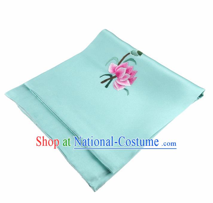 Chinese Traditional Handmade Embroidery Lotus Green Silk Handkerchief Embroidered Hanky Suzhou Embroidery Noserag Craft