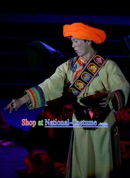 Phoenix Flying Qiang Dance Traditional Chinese Qiang Ethnic Minority Youth Dance Yellow Costumes and Headwear for Men