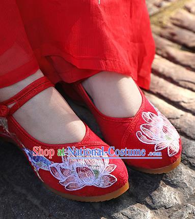 Chinese National Embroidered Lotus Red Shoes Traditional Hanfu Shoes Opera Shoes Wedding Bride Shoes for Women