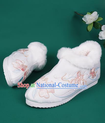 Chinese Traditional Embroidered Winter White Boots Hanfu Shoes Cloth Boots for Women