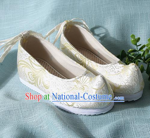 Traditional Chinese Light Blue Brocade Shoes Handmade Wedding Shoes Hanfu Shoes Princess Shoes for Women