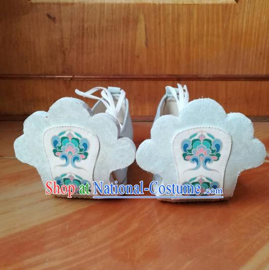 Asian Chinese Traditional Shoes Ancient Tang Dynasty Princess Green Shoes Hanfu Shoes for Women