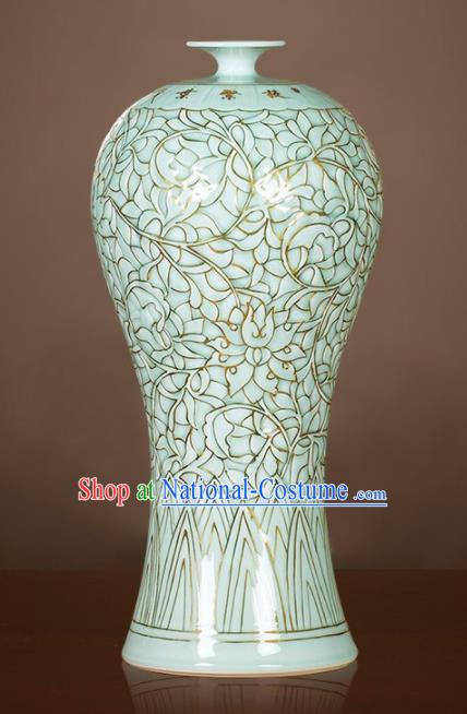 Chinese Jingdezhen Ceramic Enamel Celadon Glaze Vase Handicraft Traditional Porcelain Vase