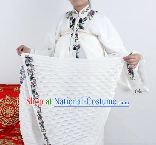 Chinese Ancient Swordswoman Embroidered White Dress Traditional Peking Opera Artiste Madam White Snake Costume for Women