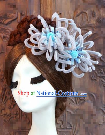 Chinese Traditional Hair Accessories Ancient Bride Palace Grey Velvet Chrysanthemum Hairpins Headwear for Women