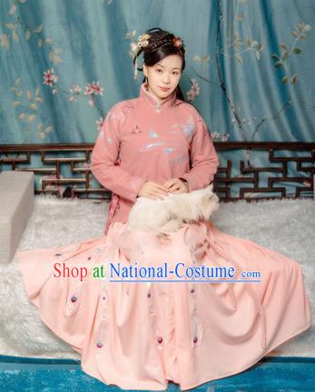 Traditional Chinese Ming Dynasty Winter Historical Costume Ancient Young Mistress Embroidered Clothing for Women