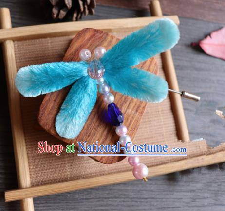 Handmade Chinese Classical Blue Velvet Butterfly Brooch Ancient Palace Breastpin for Women