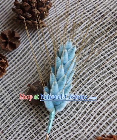 Handmade Chinese Classical Blue Velvet Wheat Brooch Ancient Palace Breastpin for Women