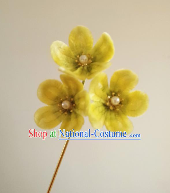 Chinese Handmade Yellow Velvet Flowers Hairpins Ancient Palace Queen Hair Accessories Headwear for Women