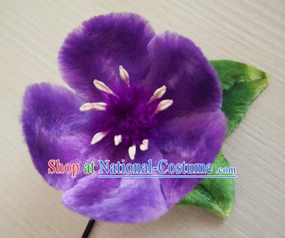 Handmade Chinese Classical Purple Velvet Flowers Brooch Ancient Palace Breastpin for Women