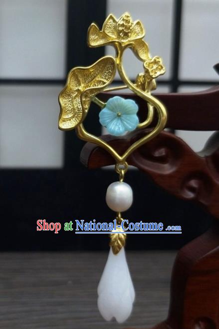 Traditional Chinese Ancient Golden Lotus Brooch Handmade Hanfu Palace Breastpin Tassel Pendant for Women