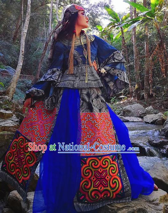 Chinese National Miao Nationality Bandhnu Clothing Traditional Ethnic Costume for Women