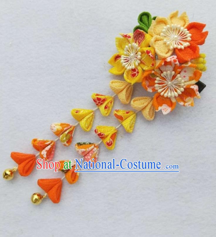 Traditional Japan Geisha Yellow Sakura Tassel Hair Claw Japanese Kimono Hair Accessories for Women