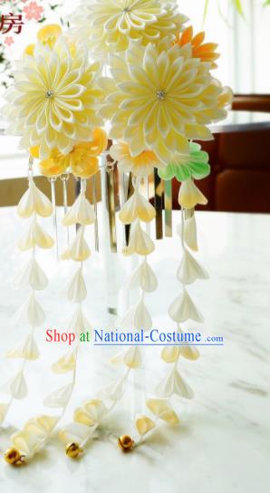 Asian Japan Geisha Yellow Argyroxiphium Tassel Hair Claw Japanese Traditional Hair Accessories for Women