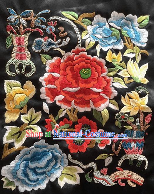 Chinese Handmade Embroidered Peony Lotus Silk Fabric Patch Traditional Embroidery Craft