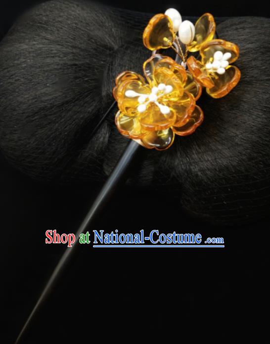 Chinese Ancient Hanfu Yellow Plum Hairpins Traditional Handmade Hair Accessories for Women