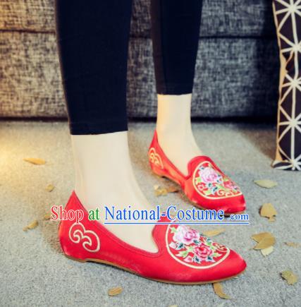 Asian Chinese National Red Cloth Shoes Embroidered Peony Dance Shoes Traditional Hanfu Shoes for Women