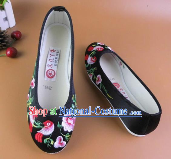 Asian Chinese National Embroidered Peach Blossom Black Shoes Ancient Princess Satin Shoes Traditional Hanfu Shoes for Women