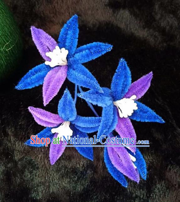 Chinese Handmade Qing Dynasty Court Blue Velvet Lily Flowers Hairpins Traditional Ancient Hanfu Hair Accessories for Women