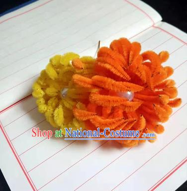 Chinese Ancient Court Orange and Yellow Velvet Chrysanthemum Hairpins Traditional Hanfu Handmade Hair Accessories for Women