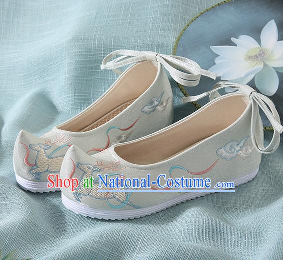 Chinese Handmade Embroidered Deer Light Green Bow Shoes Traditional Ming Dynasty Hanfu Shoes Princess Shoes for Women