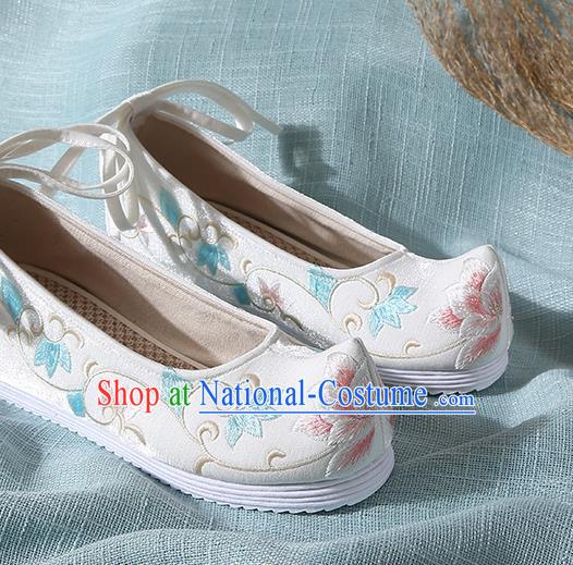 Chinese Handmade Embroidered Twine Flower White Bow Shoes Traditional Ming Dynasty Hanfu Shoes Princess Shoes for Women