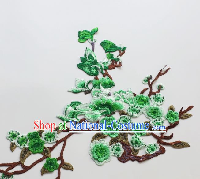 Traditional Chinese National Embroidery Green Plum Mangnolia Applique Embroidered Patches Embroidering Cloth Accessories