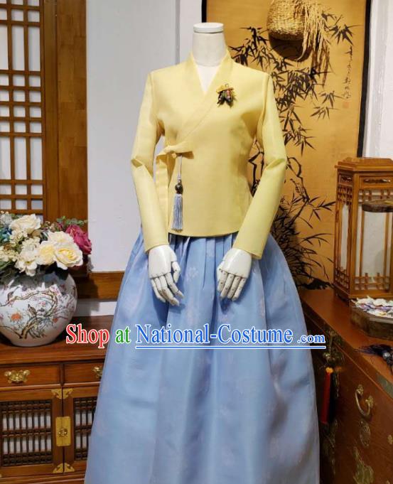 Korean Traditional Female Yellow Blouse and Blue Bust Skirt Asian Korea National Fashion Costumes Women Hanbok Apparels