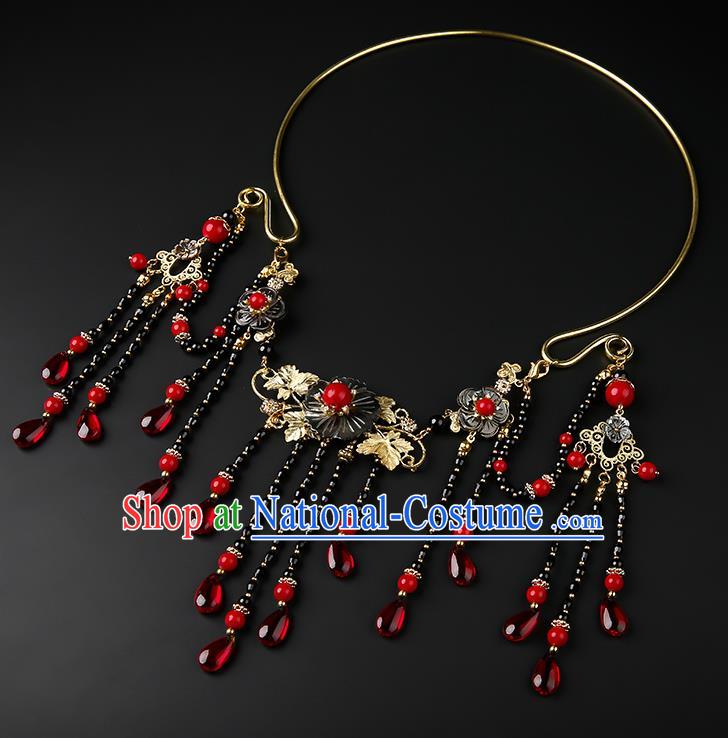 Chinese Handmade Song Dynasty Shell Plum Necklet Classical Jewelry Accessories Ancient Hanfu Black Beads Tassel Necklace for Women