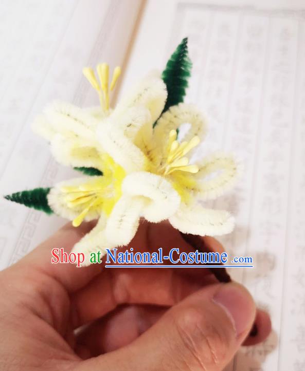 Chinese Ancient Princess Yellow Velvet Flowers Hairpins Hair Accessories Handmade Qing Dynasty Palace Lady Hair Stick