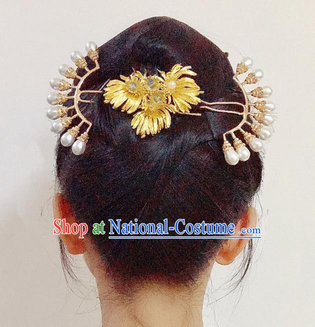 Chinese Ancient Empress Golden Chrysanthemum Hairpins Hair Accessories Handmade Ming Dynasty Court Hair Comb