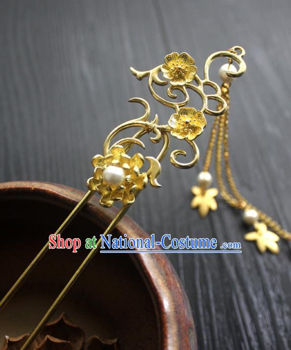 Chinese Classical Golden Plum Blossom Hair Stick Handmade Hanfu Hair Accessories Ancient Jin Dynasty Court Tassel Hairpins