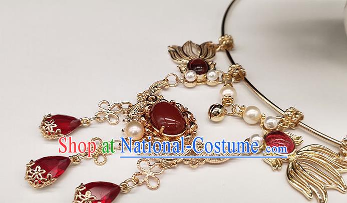 Chinese Handmade Ming Dynasty Hanfu Red Quartz Necklet Classical Jewelry Accessories Ancient Princess Golden Necklace for Women