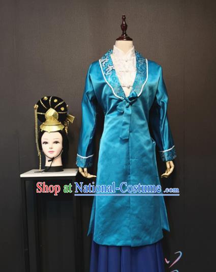 China Traditional Ancient Ming Dynasty Noble Women Costume Drama The Dream of Red Mansions Dame Wang Blue Outfits and Headpieces