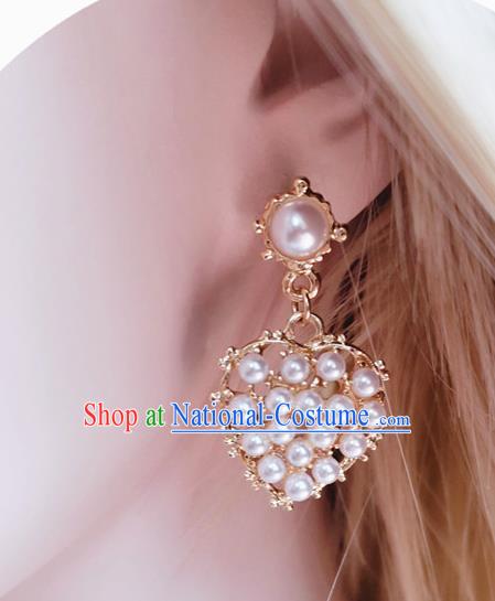 Handmade Baroque Queen Earrings Retro Accessories Europe Court Heart Shape Eardrop