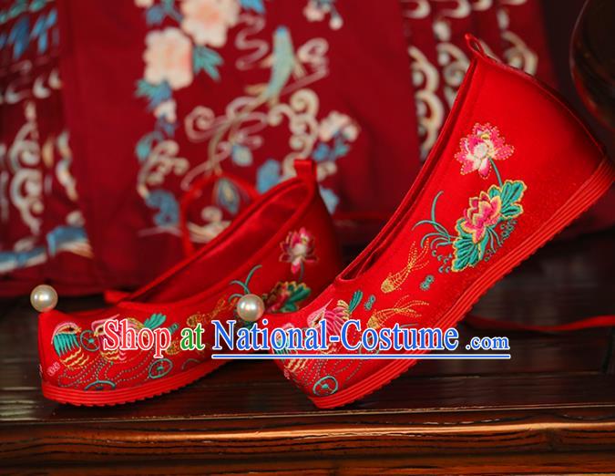 China Bride Shoes Princess Shoes Handmade Wedding Shoes Embroidered Mandarin Duck Shoes Hanfu Red Cloth Shoes