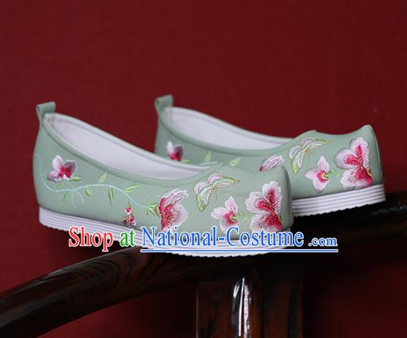 China Hanfu Shoes Princess Shoes Embroidered Butterfly Flowers Shoes Green Cloth Shoes Handmade Bow Shoes