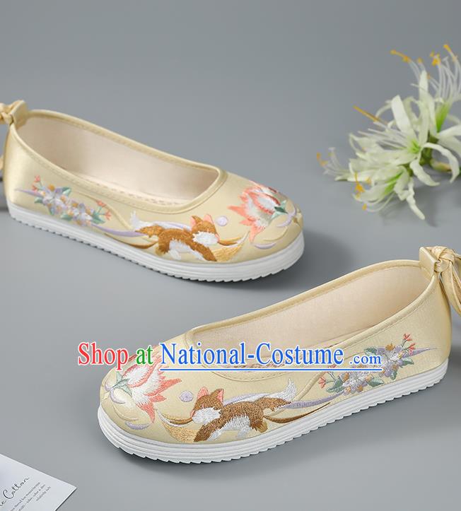 China Embroidered Flowers Shoes Ming Dynasty Princess Shoes Traditional Hanfu Shoes Yellow Cloth Shoes