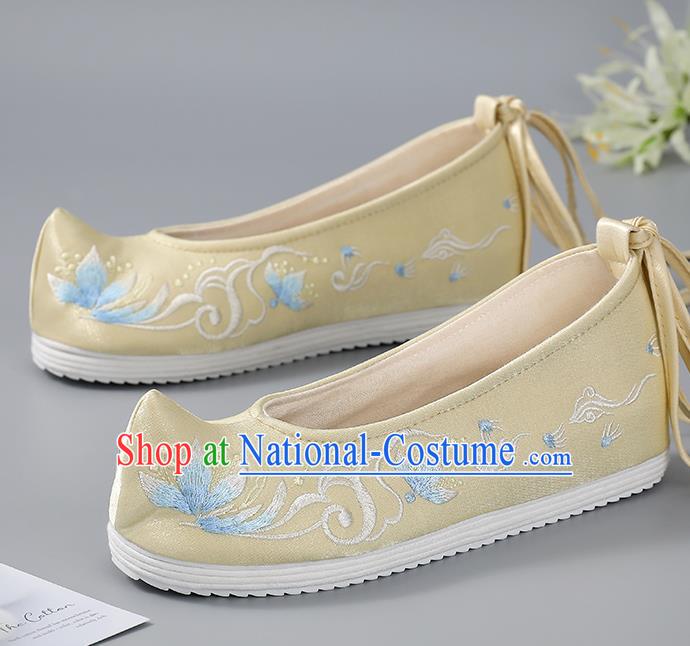 China Light Yellow Hanfu Shoes Handmade Cloth Shoes Ancient Princess Shoes Traditional Embroidered Shoes