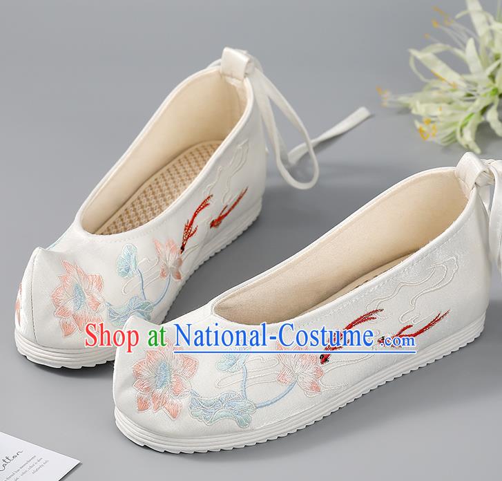 China Embroidered Lotus Fishes Shoes Hanfu Shoes Ancient Princess Shoes Traditional Women Shoes Handmade Cloth Shoes