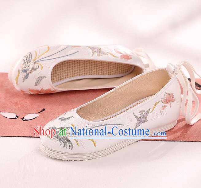 Handmade China Hanfu Shoes Traditional Cloth Shoes Women Shoes Embroidered Paper Crane Shoes