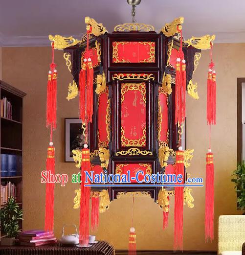 Chinese Golden Dragon Head Hanging Lamp Classical Red Lanterns Traditional New Year Palace Lantern Handmade Wood Lantern