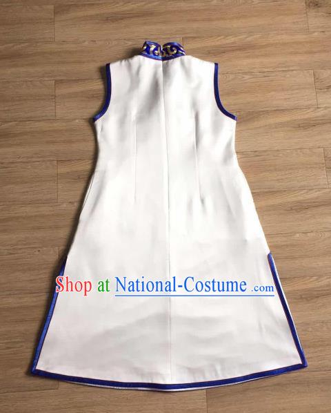 China Embroidery Kylin White Silk Vest National Clothing Women Cheongsam Waistcoat