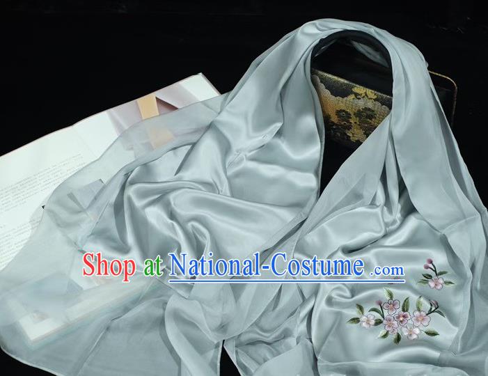 China Traditional Embroidered Light Grey Silk Tippet Suzhou Embroidery Sakura Scarf Mother Cappa