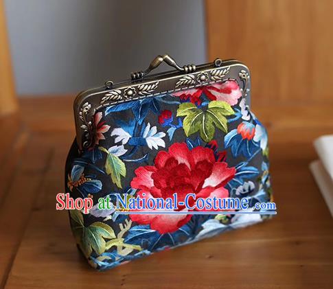 China Traditional Embroidered Black Silk Bag Suzhou Embroidery Peony Handbag for Women